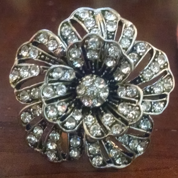 Elegant Fancy Rose Flower Rhinestones Sexy Ring